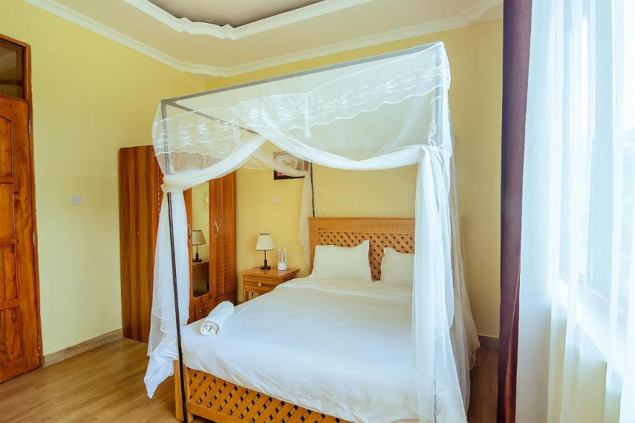 Rayan Apartments&Safaris Arusha Bagian luar foto